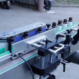 Automatic Vertical Round Bottle Sticker Labeling Machine Details